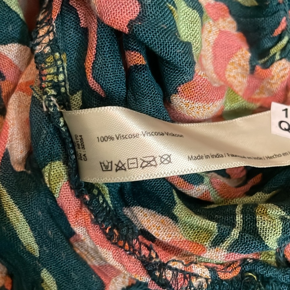 Free People FP One Suki Floral Off-Shoulder Short Sleeve Blouse - Picture 7 of 8